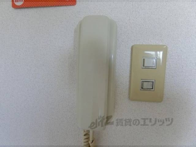 インターホン