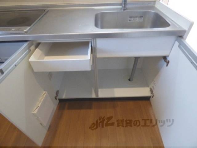 キッチン　収納