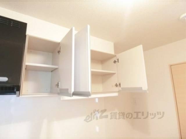 キッチン　収納