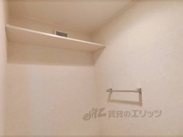 トイレ　収納