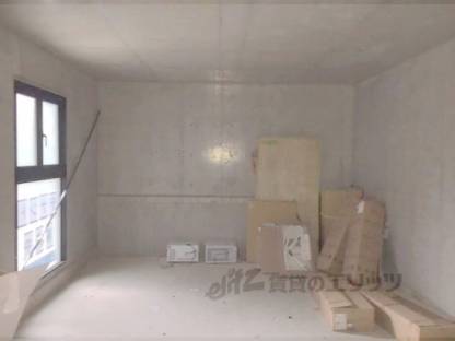 テナント内