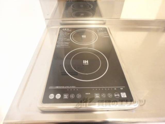 キッチン　2口コンロ