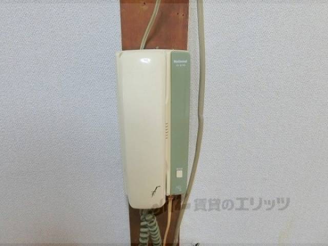 インターホン
