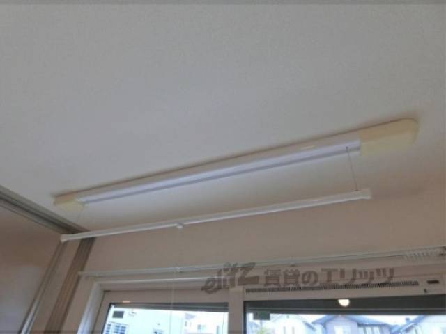 リビング　室内干し掛け