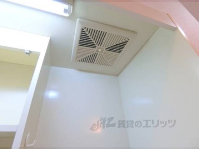 キッチン　換気扇