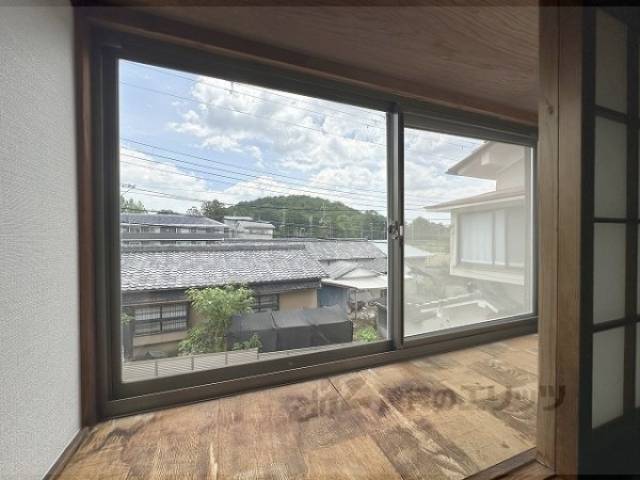 洋室　2階南東の洋室