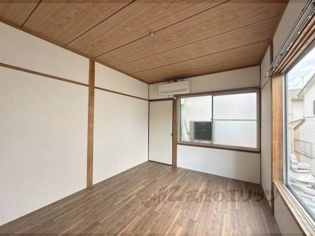 洋室　2階北西の洋室