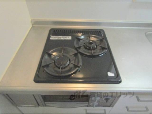 キッチン　コンロ