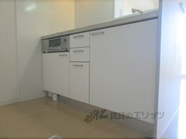 キッチン　収納