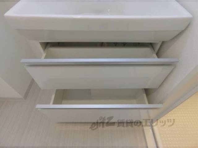 洗面所　収納