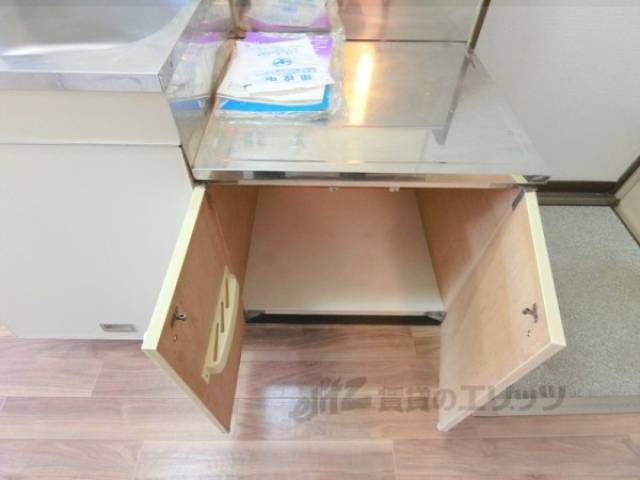 キッチン　下収納