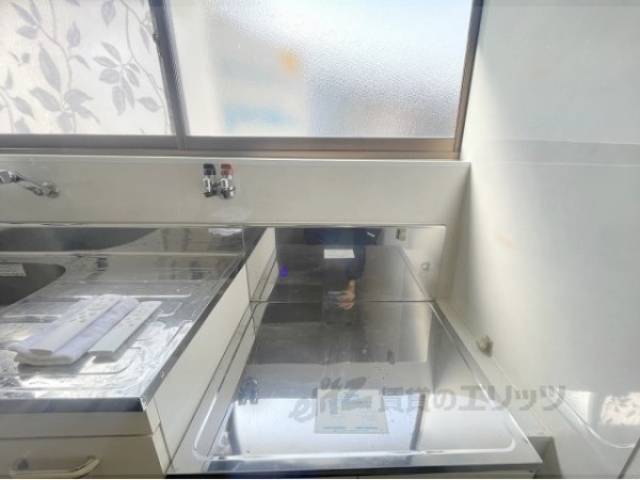 キッチン　コンロ置き場