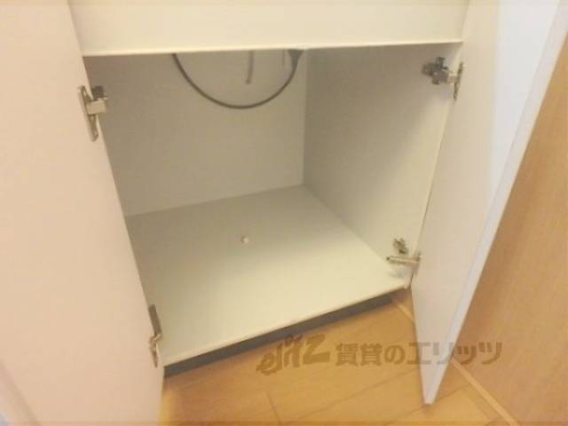 キッチン　下部収納