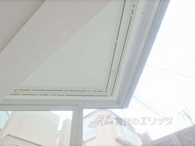 カーテンレール