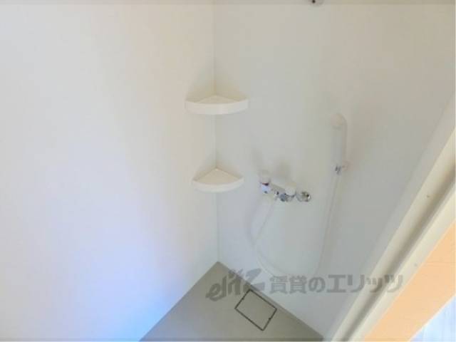 風呂　シャワー室