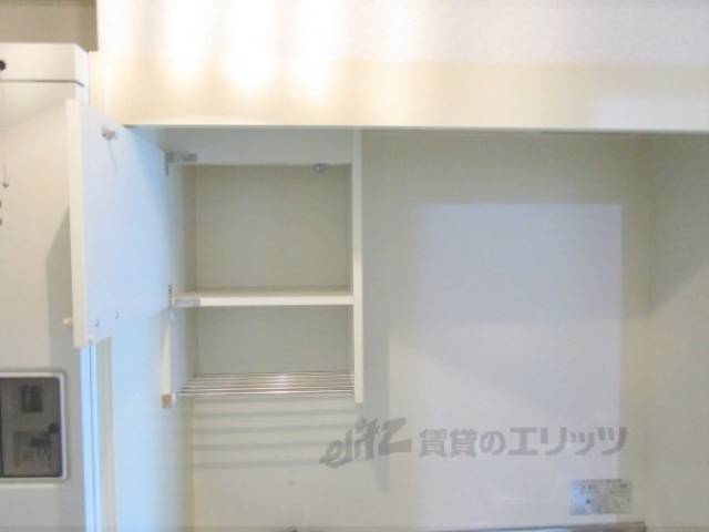 キッチン　収納