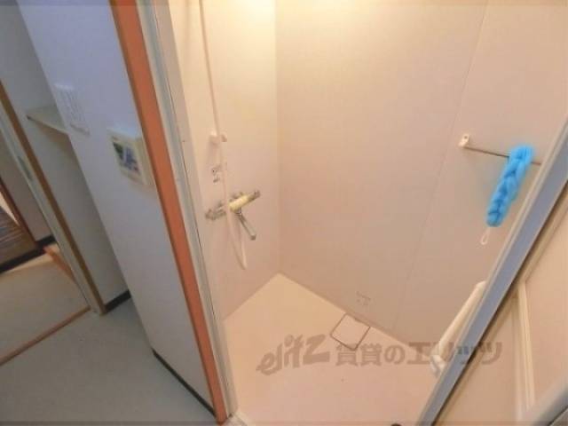 風呂　共用シャワー室