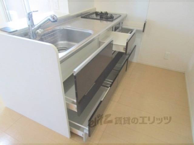 キッチン　下部収納