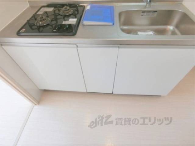 キッチン　下収納