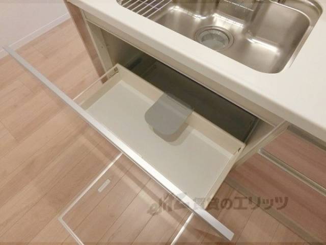 キッチン　収納