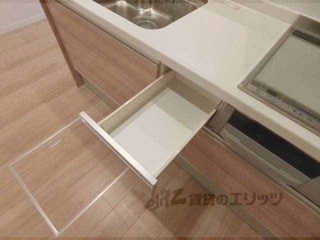 キッチン　収納