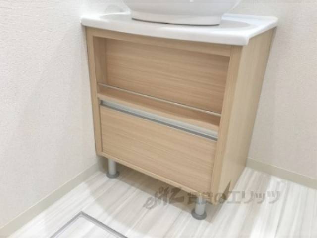 洗面所　下部収納