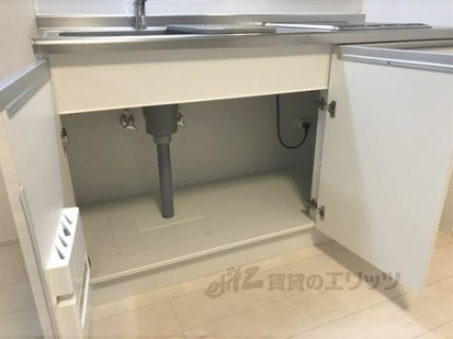 キッチン　下部収納