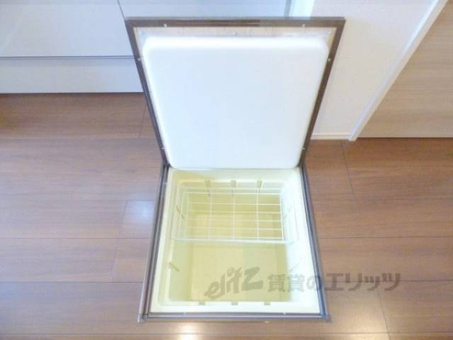 床下収納