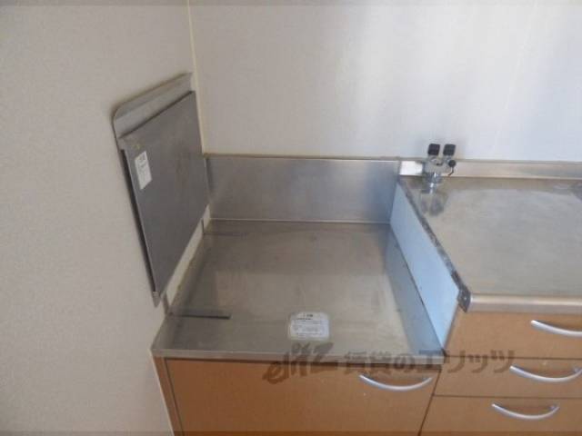 キッチン　コンロ置き場