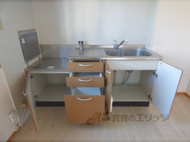 キッチン　収納