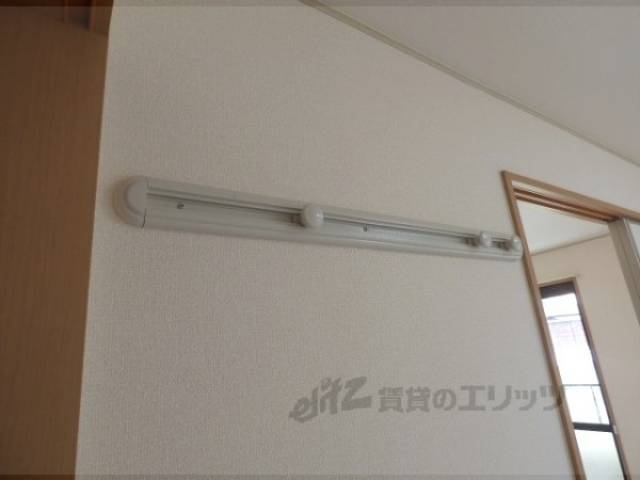 洋室　ハングバー
