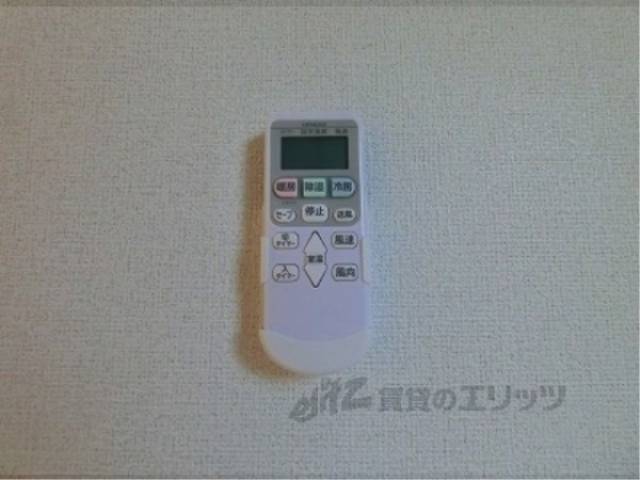 エアコンリモコン