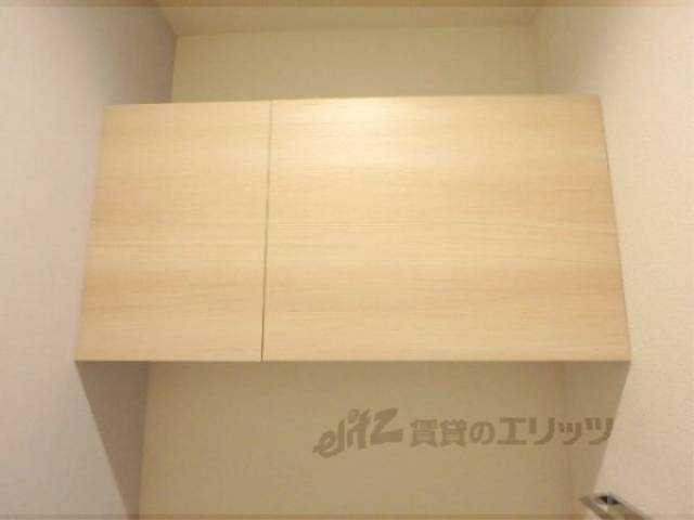 トイレ　収納