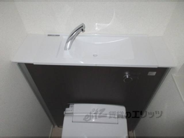 トイレ　手洗い場