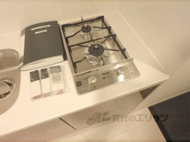 キッチン　ガス2口コンロ