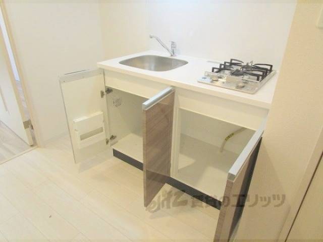 キッチン　キッチン下部収納