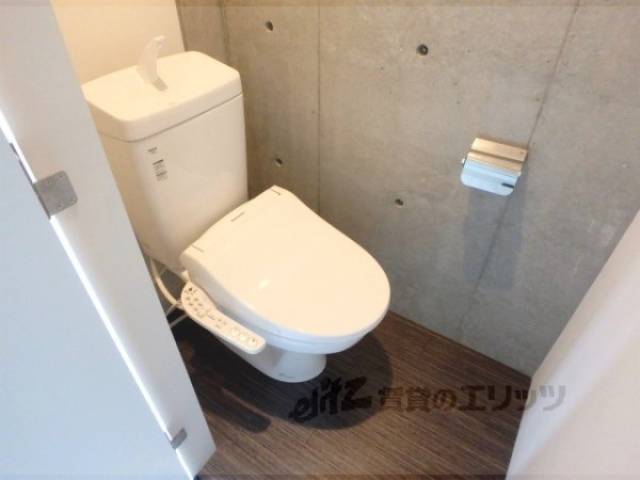 トイレ　ウォシュレットです