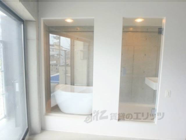 風呂　スケルトンバスルーム