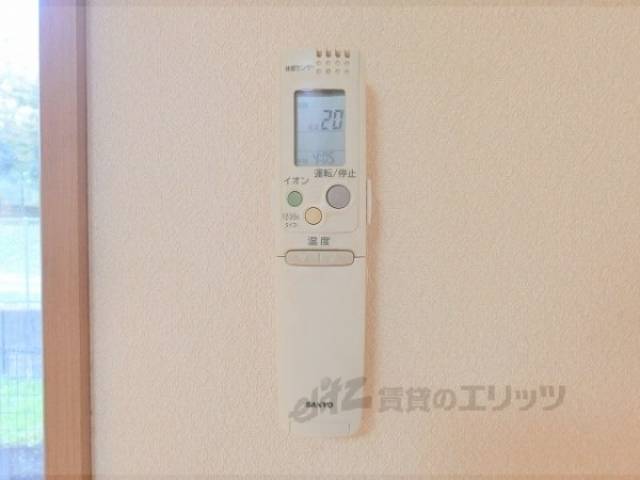 エアコン　リモコン