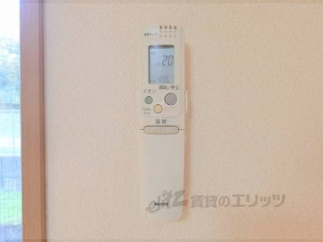 エアコン　リモコン