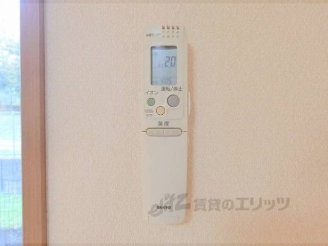 エアコン　リモコン