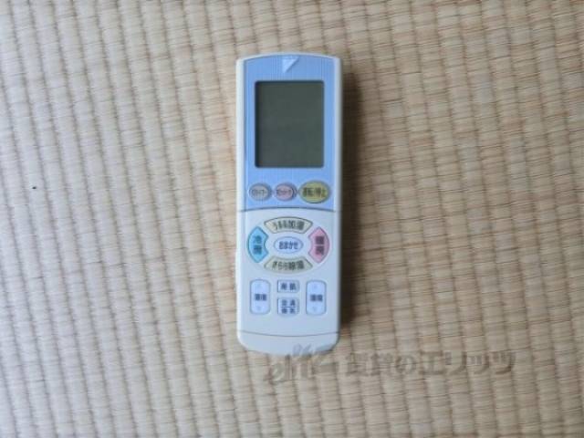 エアコン　リモコン