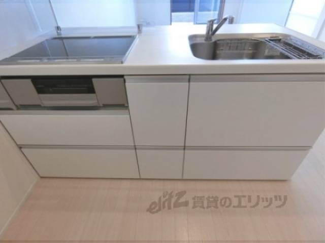 キッチン　下収納