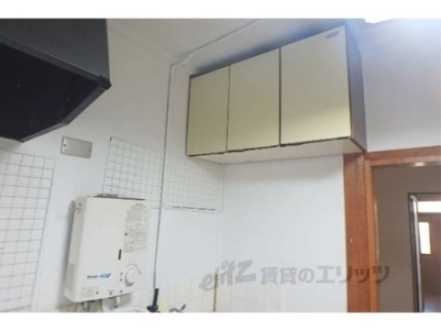 キッチン　収納