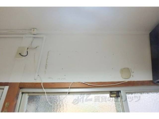 エアコン　設置場所