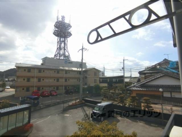 ベランダ　物干しのみ