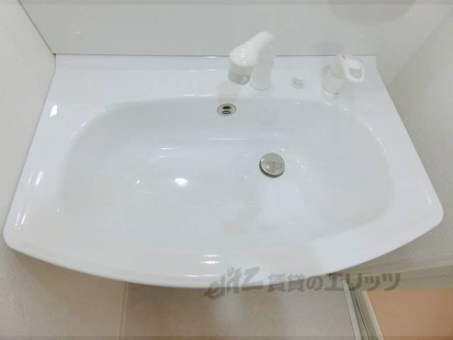 洗面所　独立洗面台