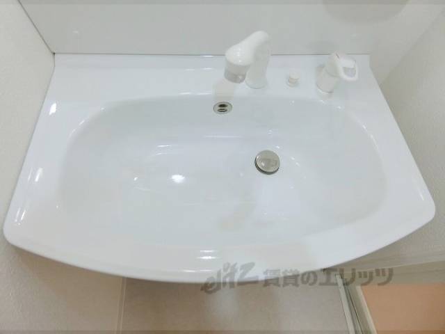 洗面所　独立洗面台