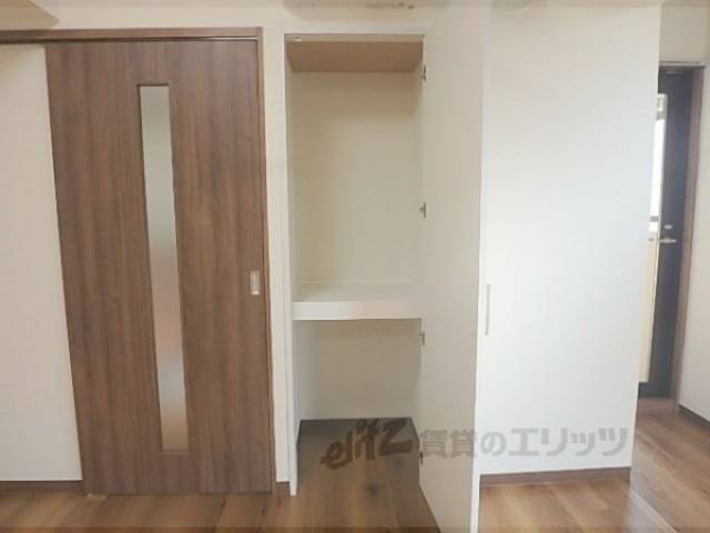 収納　リビング