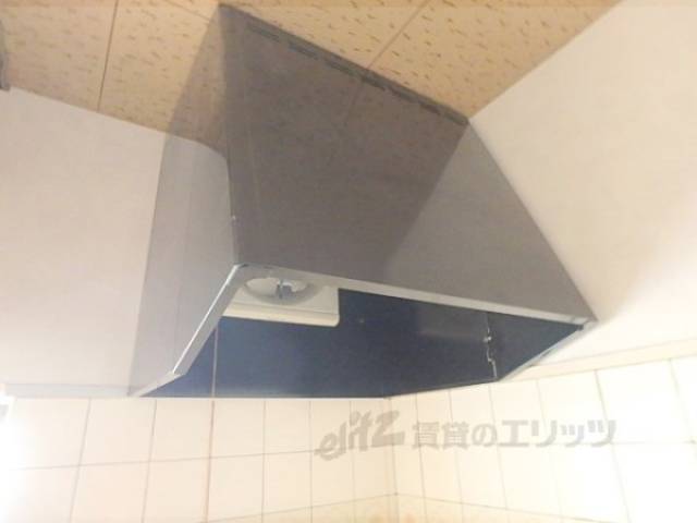 キッチン　換気扇